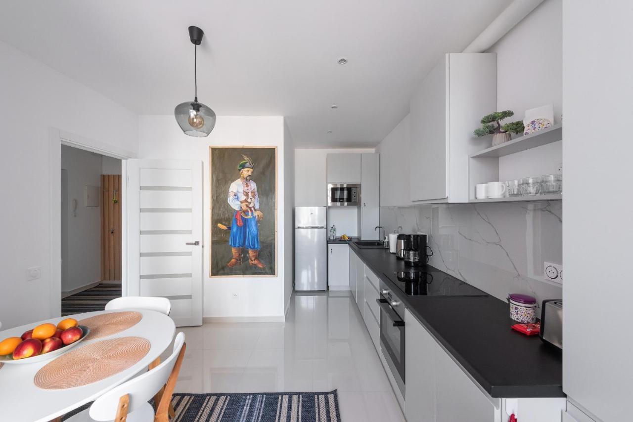 Luxury Apartment Slava Ukraini Ivano-Frankivsk Exteriör bild